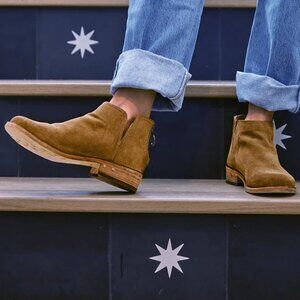 NEW BEEK Suede Falcon Ankle Booties chestnut1065tn